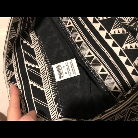 2 Victoria Secret PINK Leggings Size Small - Picture 3 of 4